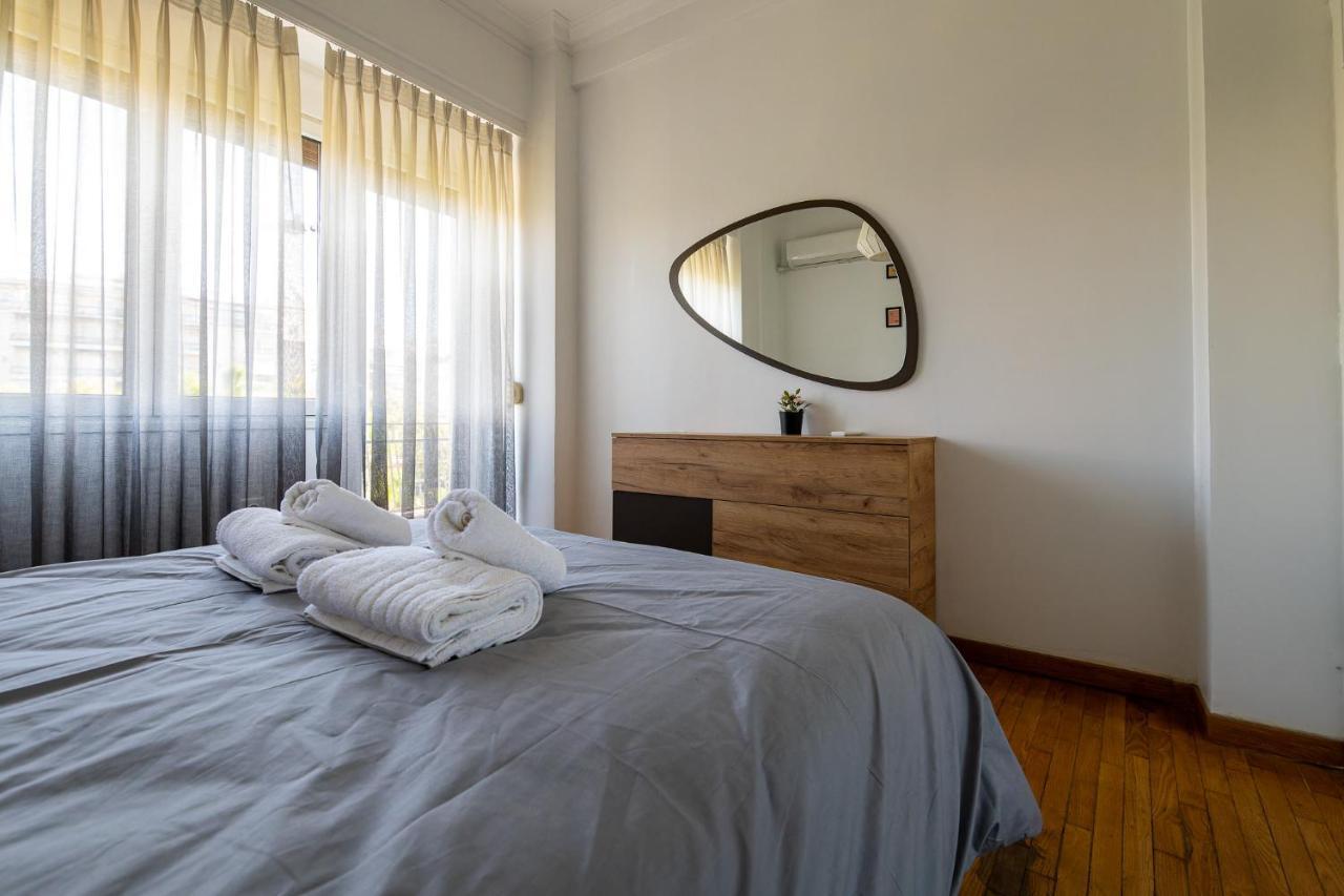 The Acropolis Hideaway 2-Bdr Apt Next To Metro Atenas Exterior foto